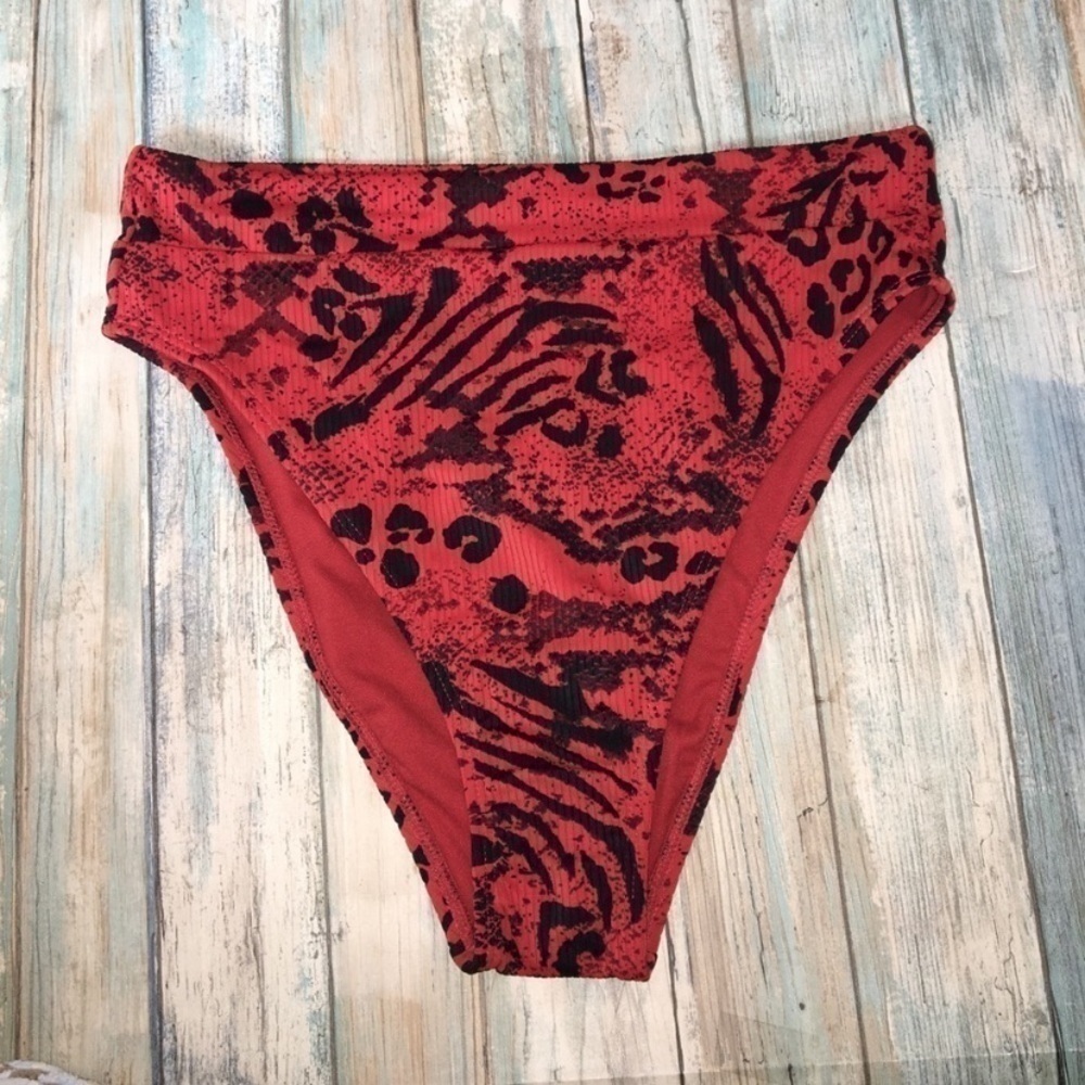 NWT Xhilaration Red Printed High Waisted High Leg Bikini Bottoms